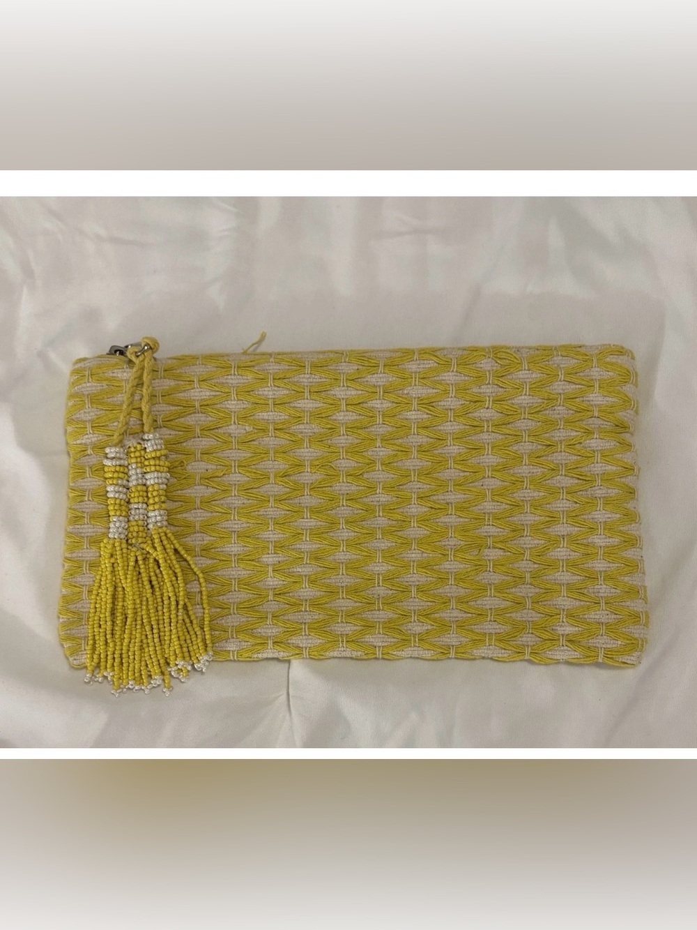 Shiraleah Chicago Yellow Woven Cotton Clutch Beaded Tassel Zip Pouch Boho. Ma